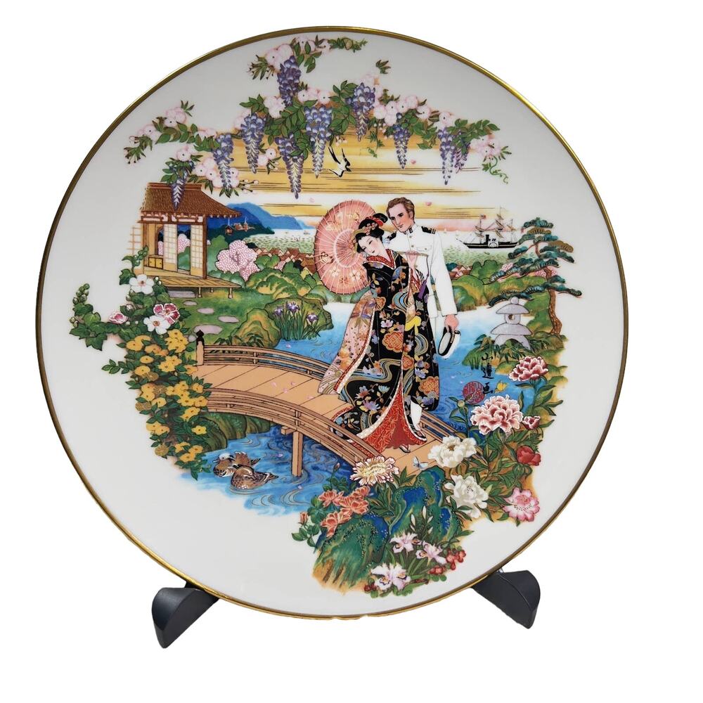Lenox Official Metropolitan Opera Centennial Plate #68 Madama Butterfly 24K Gold